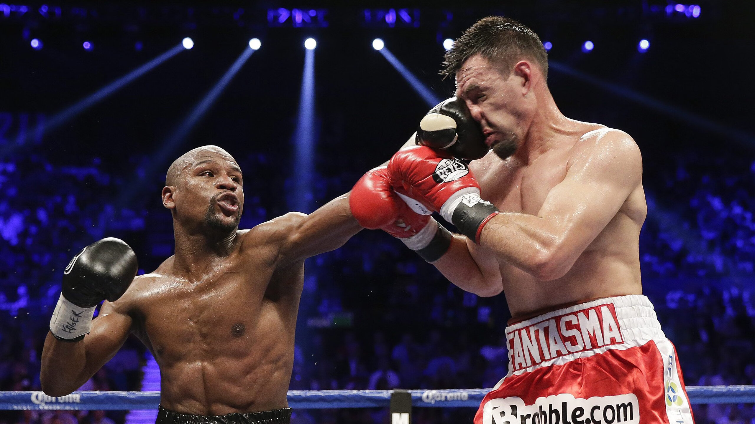 哈兰德的无球移动成为曼城进攻的关键，哈兰德和曼城